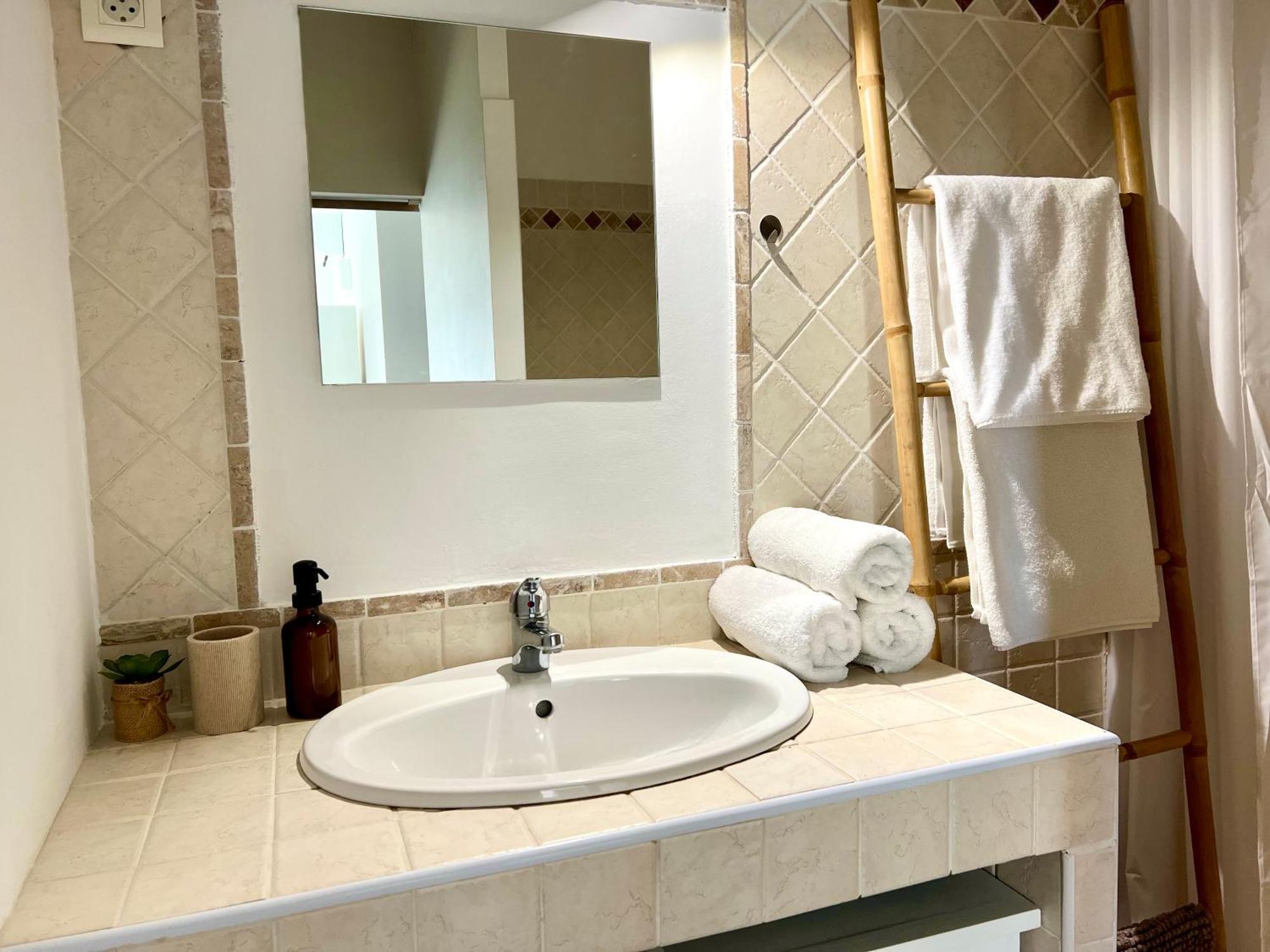 Appartement L'Arancetu Vue Mer Avec Piscine Biguglia  Extérieur photo